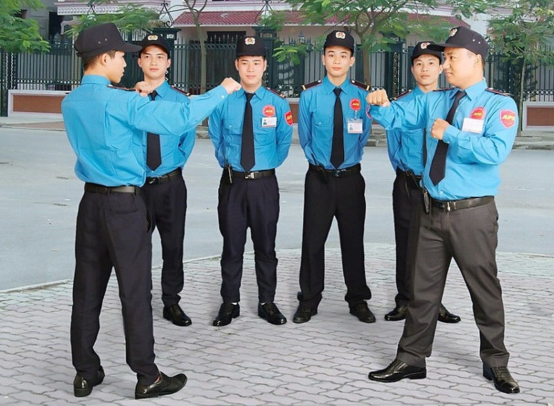 Káº¿t quáº£ hÃ¬nh áº£nh cho LÃM NHÃN VIÃN Báº¢O Vá» Cáº¦N Má»T Ã CHÃ KIÃN CÆ¯á»NG